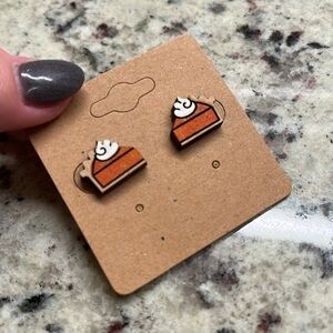 Pumpkin Pie Wooden Stud Earring NEW